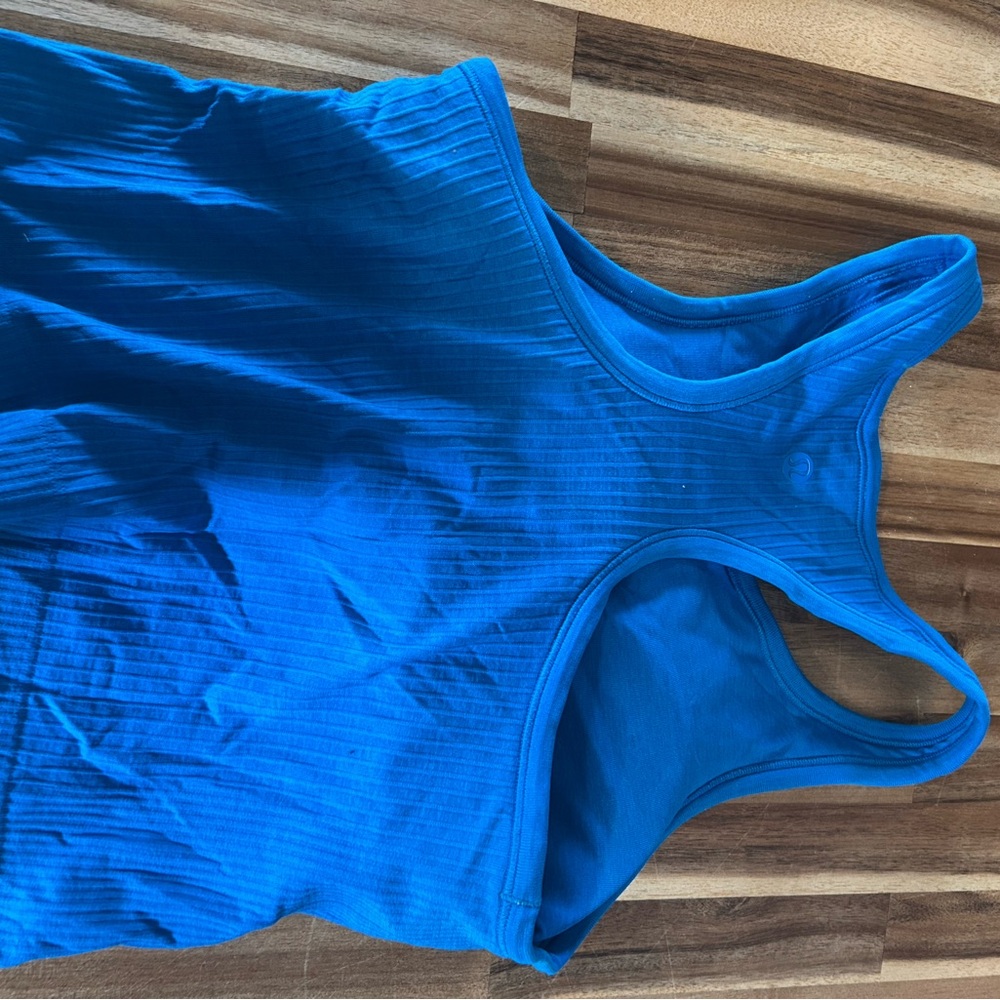 Lululemon Ebb to Street Tank